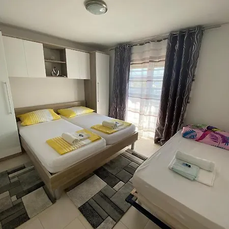 Jeli * Starigrad Paklenica